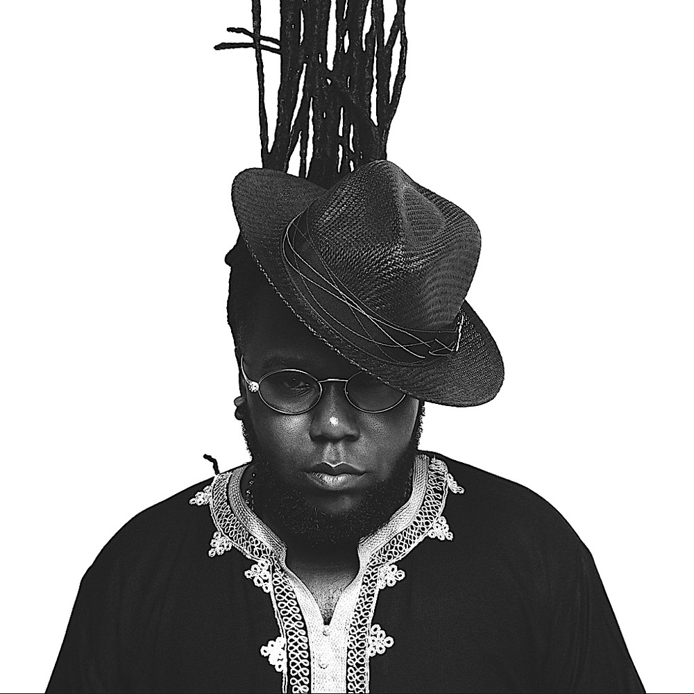 Meet your Posher, Carlis